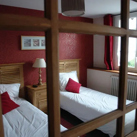 Otel De La Porte Bellon Senlis (Oise)