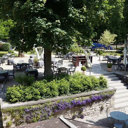 De La Porte Bellon Otel Senlis (Oise)