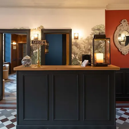 Otel De La Porte Bellon