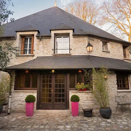 Otel De La Porte Bellon