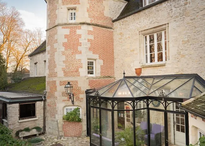 De La Porte Bellon Hotel 3*