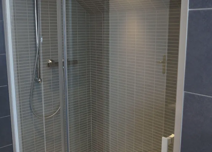 Hotel De La Porte Bellon